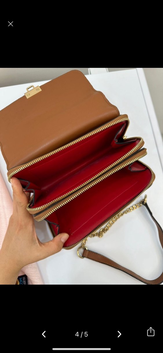 Zincir Detaylı Bej Yılan Desenli Kadın Çanta - Görsel 3