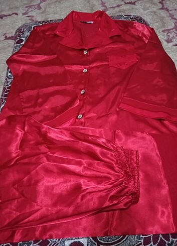 Saten pijama takımı