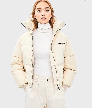 bershka bej mont