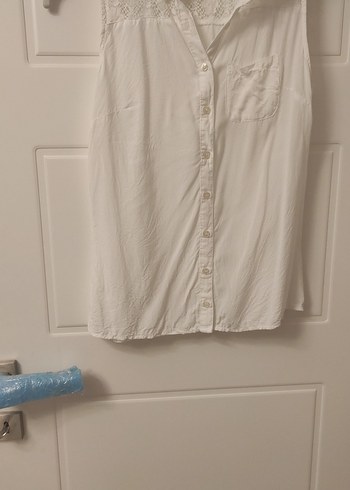 Düğmeli Beyaz Keten Kadın Gömlek - Görsel 2