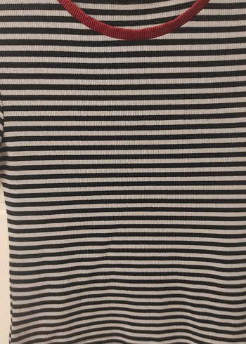Gri Çizgili Kadın Kısa Kollu Tişört - Görsel 4