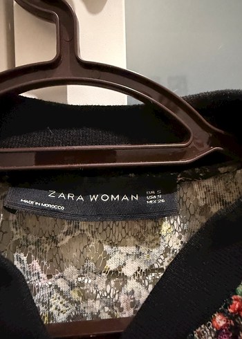 Zara Çiçek Desenli Fermuarlı Kadın Ceket