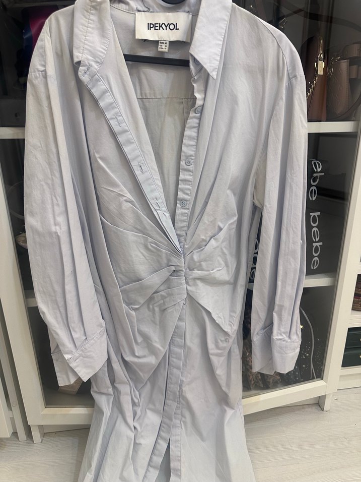 İpekyol Ucuk Mavi V Yaka Keten Pilili Uzun Kadın Gömlek - Görsel 2