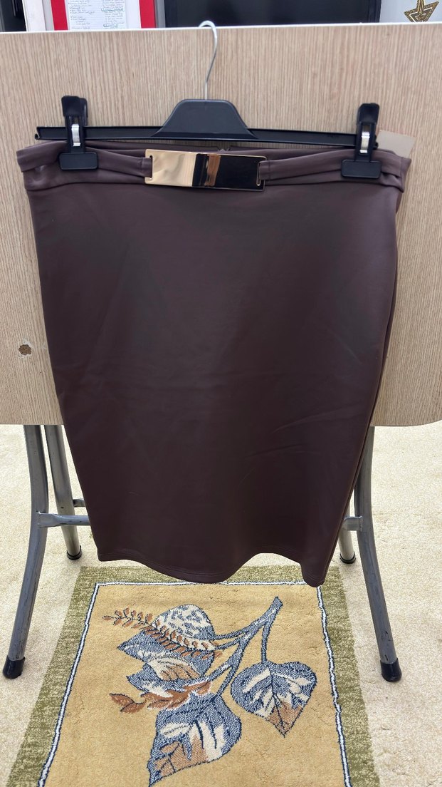 yeni etiketlj hic giyilmemiş kahverengi etek diz alti yeni - Görsel 3