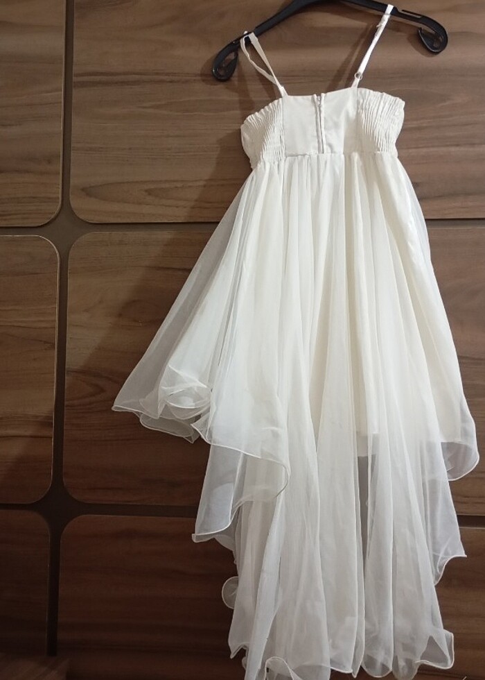 Beyaz elbise - Görsel 2