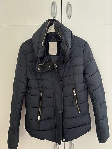 Bershka mont