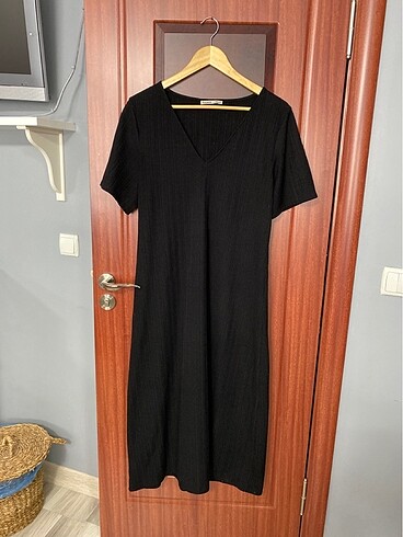 Siyah basic elbise