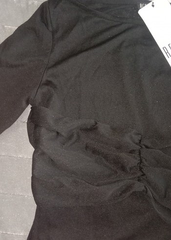 Siyah V Yaka Uzun Kollu Gösterişli Bluz - Görsel 3