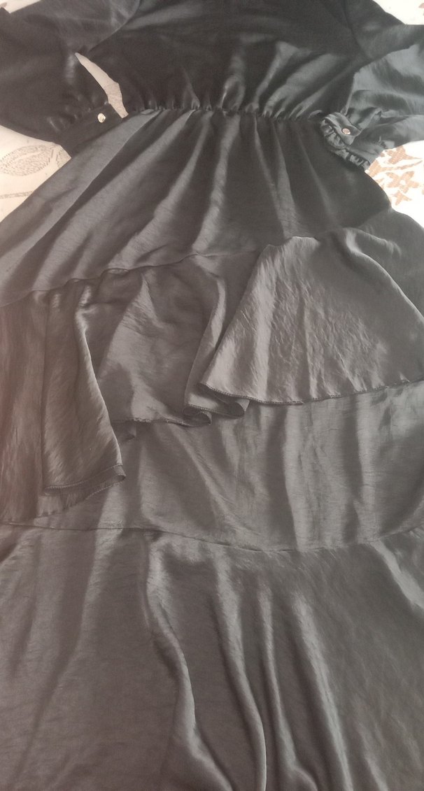 Siyah Uzun Kollu Fırfırlı Uzun Elbise - Görsel 5