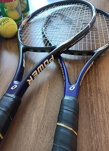 Lescon 2 li tenis raketi 7 adet tenis topu