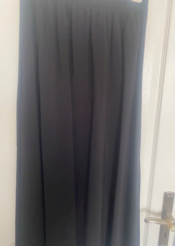 Siyah etekli takım - Görsel 6