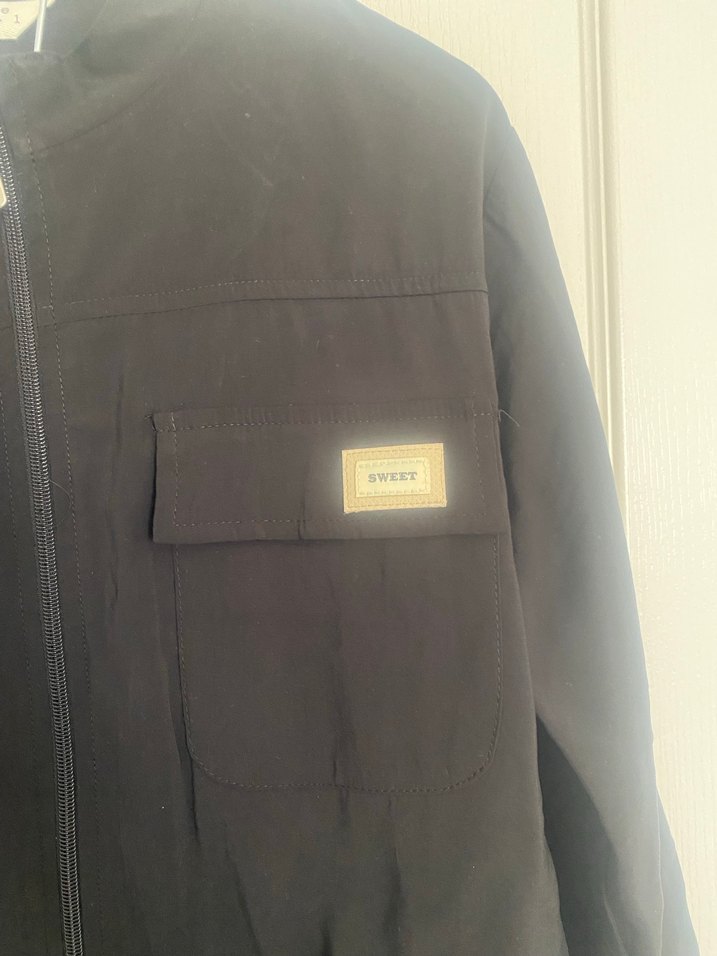 Siyah etekli takım - Görsel 4