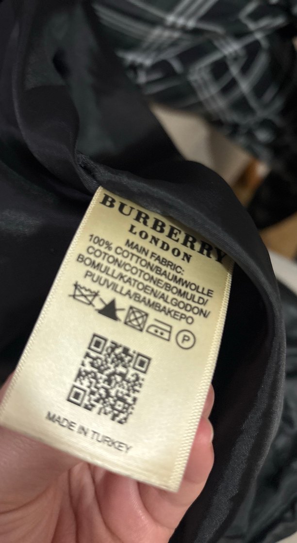 Siyah Nakışlı Erkek Spor Stil Yağmurluk - Görsel 5