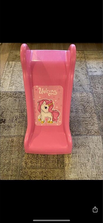 Unicorn kaydırak