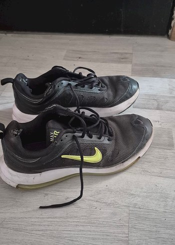 Siyah Bağcıklı Spor Ayakkabı Orjinaldır - Görsel 2