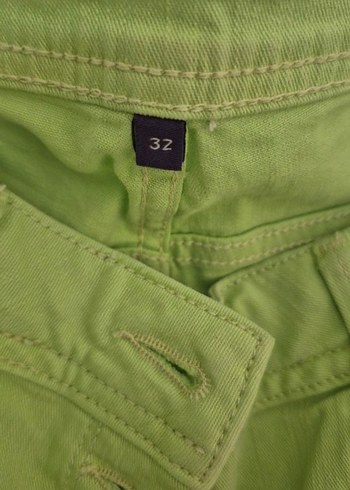 Yeşil Mini Kadın Bermuda Şort - Görsel 3