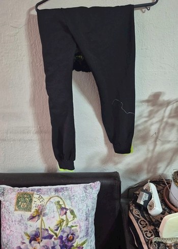 Siyah Kapüşonlu Çocuk Sweatshirt - Görsel 3