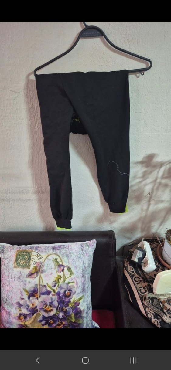 Siyah Kapüşonlu Çocuk Sweatshirt - Görsel 3