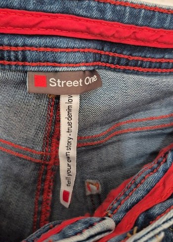 Kadın Mavi Kemerli Mini Kot Şort - Görsel 3