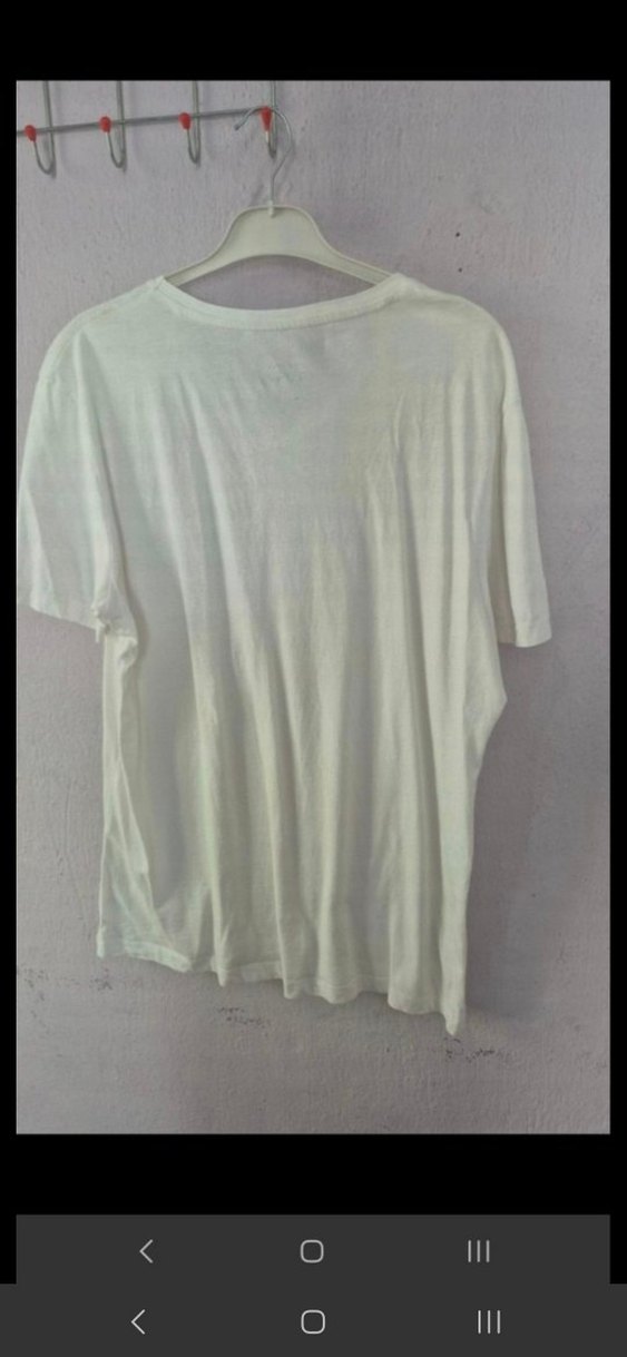 Beyaz V Yaka Keten Erkek Tişört - Görsel 2