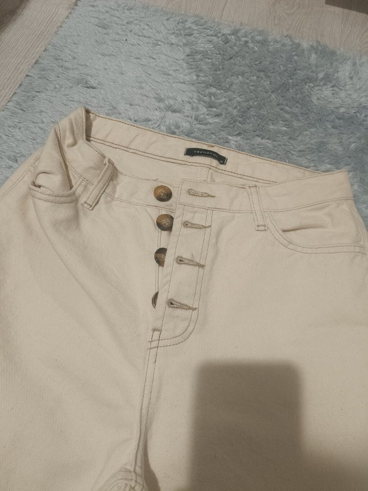 Düğmeli Bej Kadın Pantolon - Görsel 3