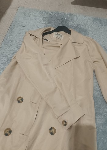 Düğmeli Bej Uzun Kadın Trençkot - Görsel 3