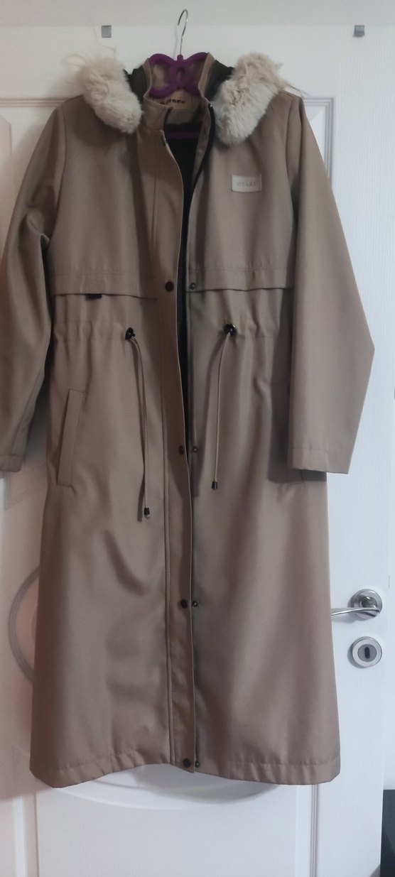 Uzun Bej Kadın içi İnce kürk manto - Görsel 2