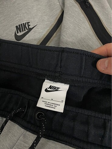 m Beden Nike tech eşofman takımı