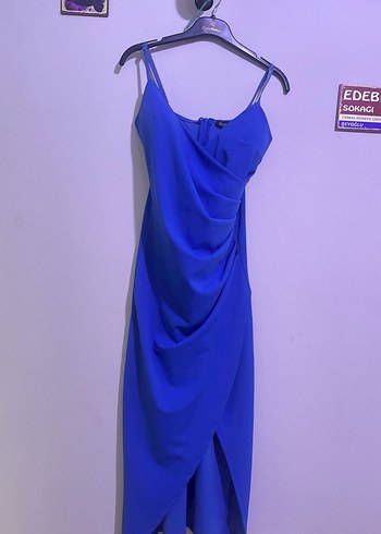 Mavi Drapeli Uzun Askılı Abiye Elbise