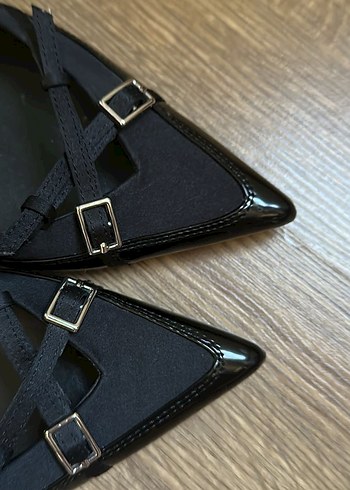 38 Beden siyah Renk Zara ayakkabı