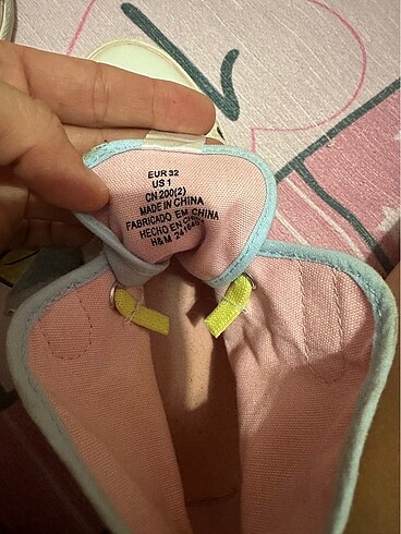 32 Beden çeşitli Renk Minnie mouse ayakkabı