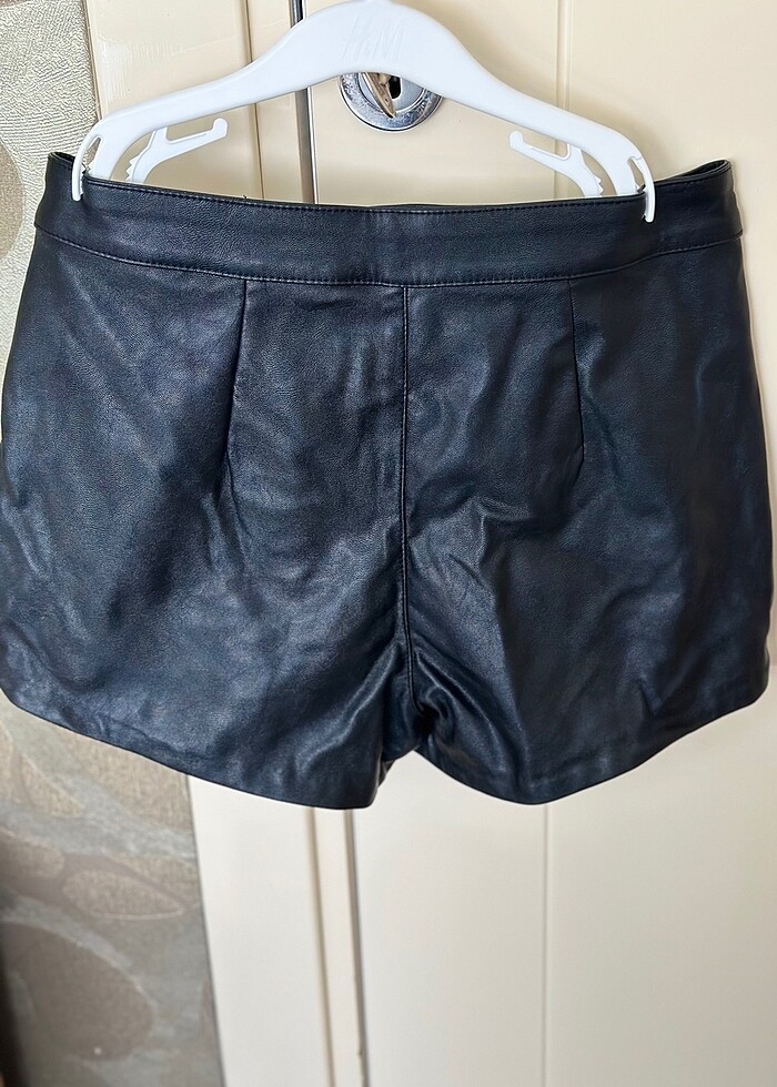 H&m deri şort - Görsel 3
