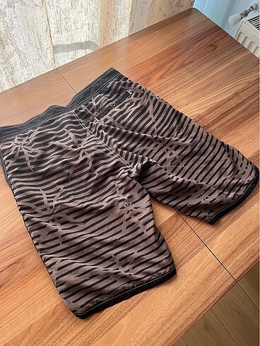 LC Waikiki deniz şortu - Görsel 4