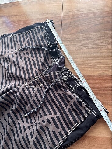 LC Waikiki deniz şortu - Görsel 7