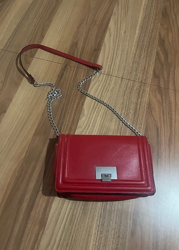Stradivarius Kirmizi Askili Canta