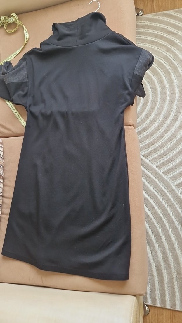 bel detaylı siyah füme triko kumaş elbise - Görsel 5