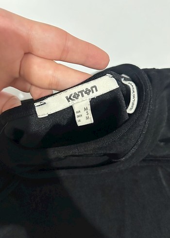 Kadın Siyah Uzun Kollu Asimetrik Crop Top - Görsel 2