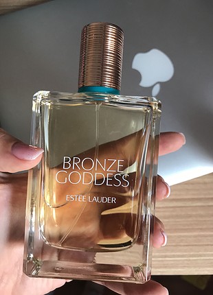 universal Beden Estee Lauder BRONZE GODDESS 
