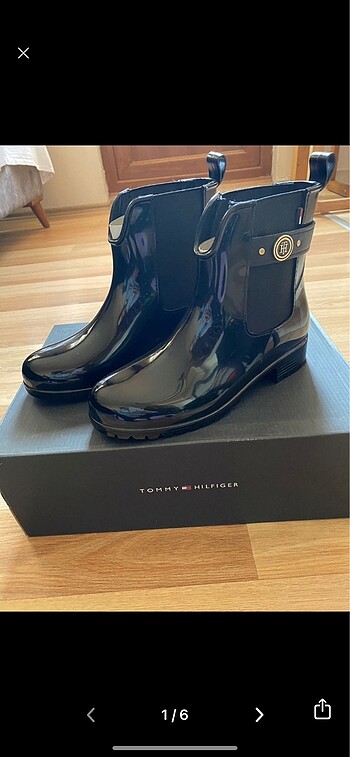 Tommy Hilfiger 36 nunara