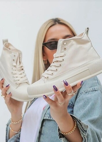 38 Beden Guja beyaz sneakers spor ayakkabı 