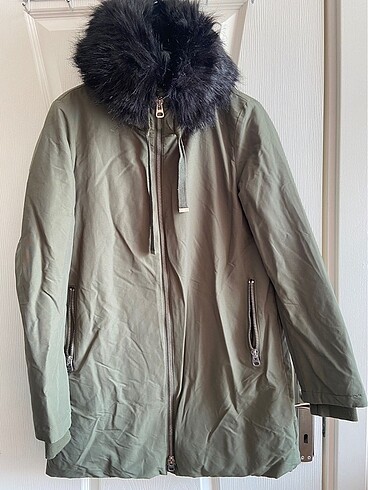zara kürklü parka