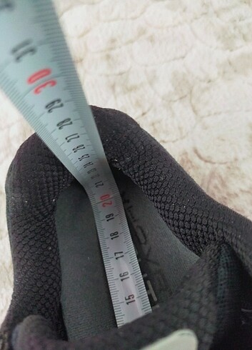 36 Beden siyah Renk Under Armour ayakkabı