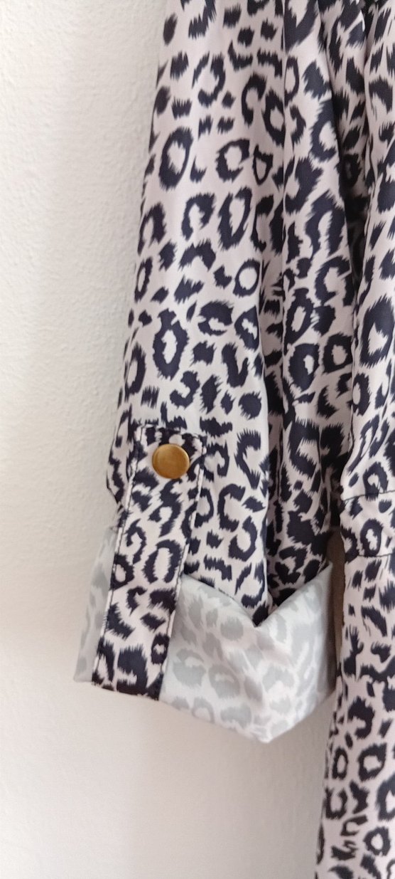 lcw yağmurluk - Görsel 4