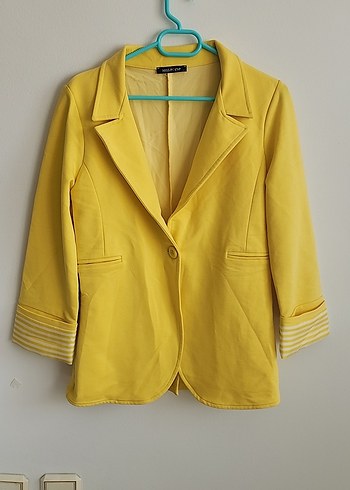 Sarı Kadın Düğmeli Midi Blazer