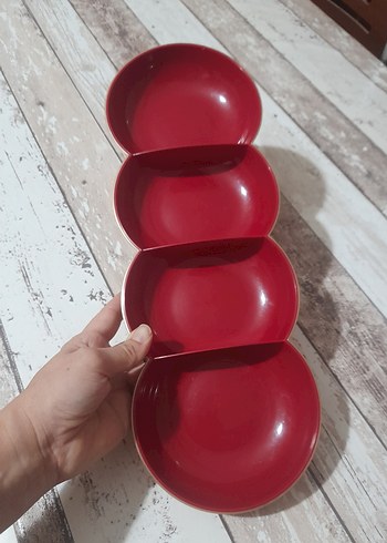  Beden Tupperware Bölmeli Servis Tabağı