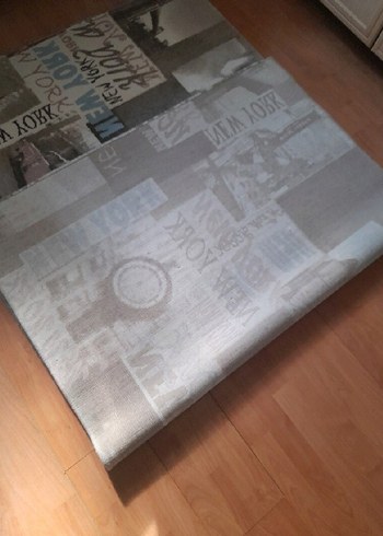 Gri Baskılı New York Temalı Halı - Görsel 2