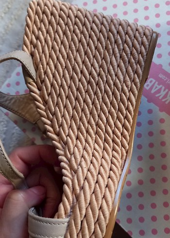 Bej Yılan Desenli Dolgu Topuk Kadın Espadril - Görsel 3