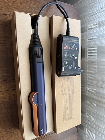 Dyson Dyson airstrait