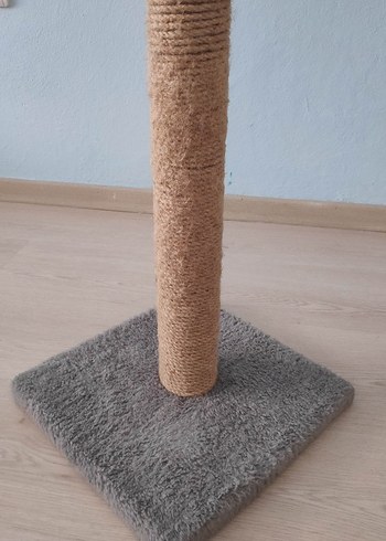 Gri Kediler İçin Tırmalama Tahtası