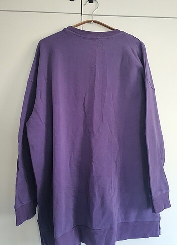 LC Waikiki Mor taşlı sweat
